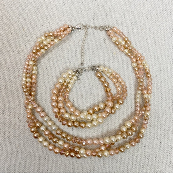 Jewelry - Three strand pink faux Pearl Necklace and Bracelet set